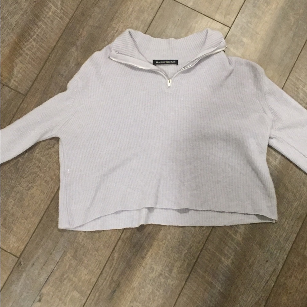 Brandy Melville knitted sweater.